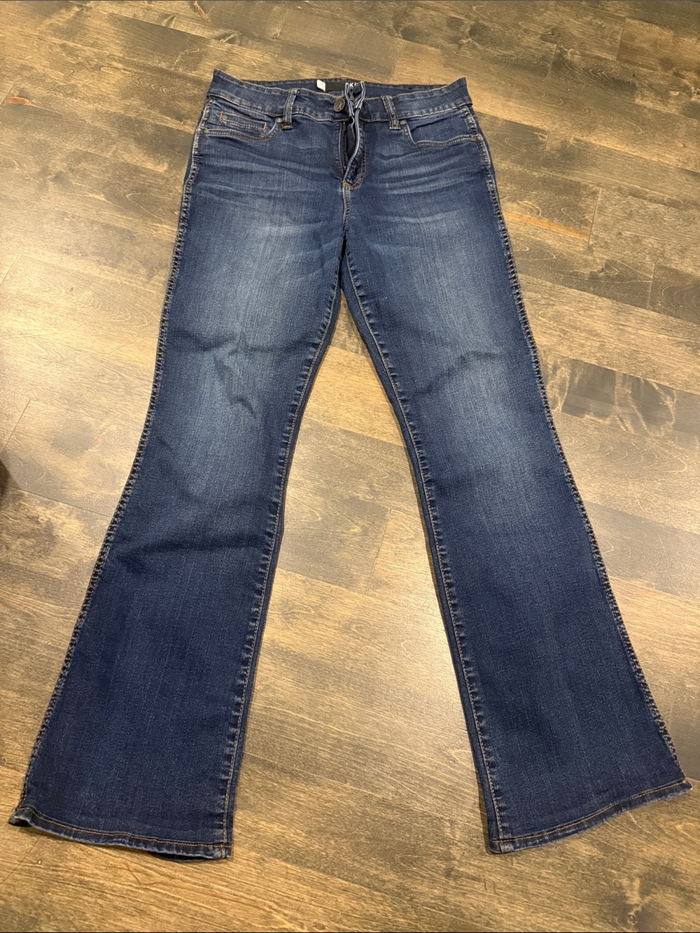 Kut Women’s Dark Blue Bootcut Jeans